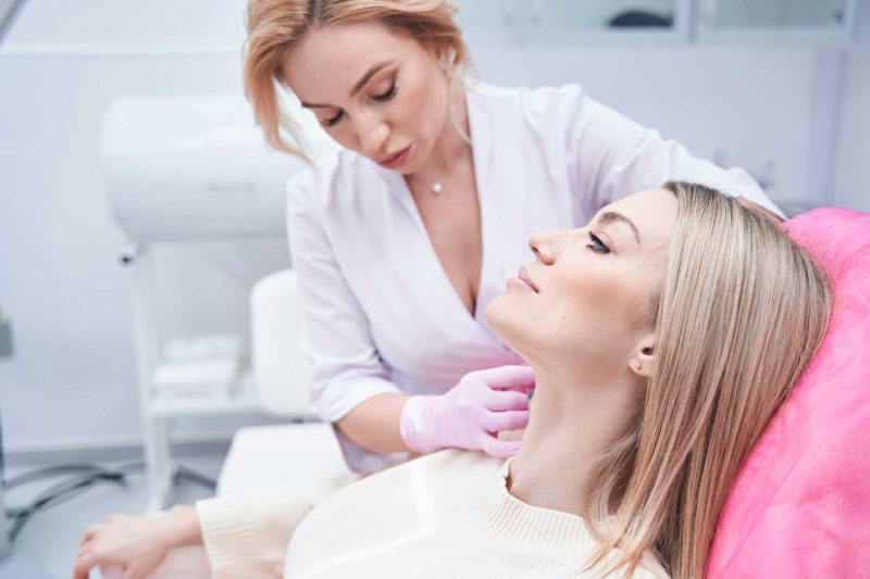 experienced-female-doctor-carrying-out-mesotherapy